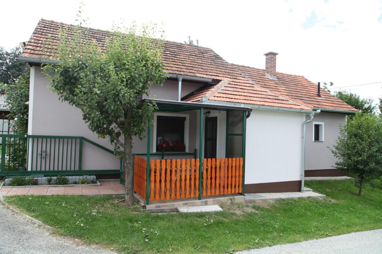 Holiday Home Maderka Strigova Exterior photo